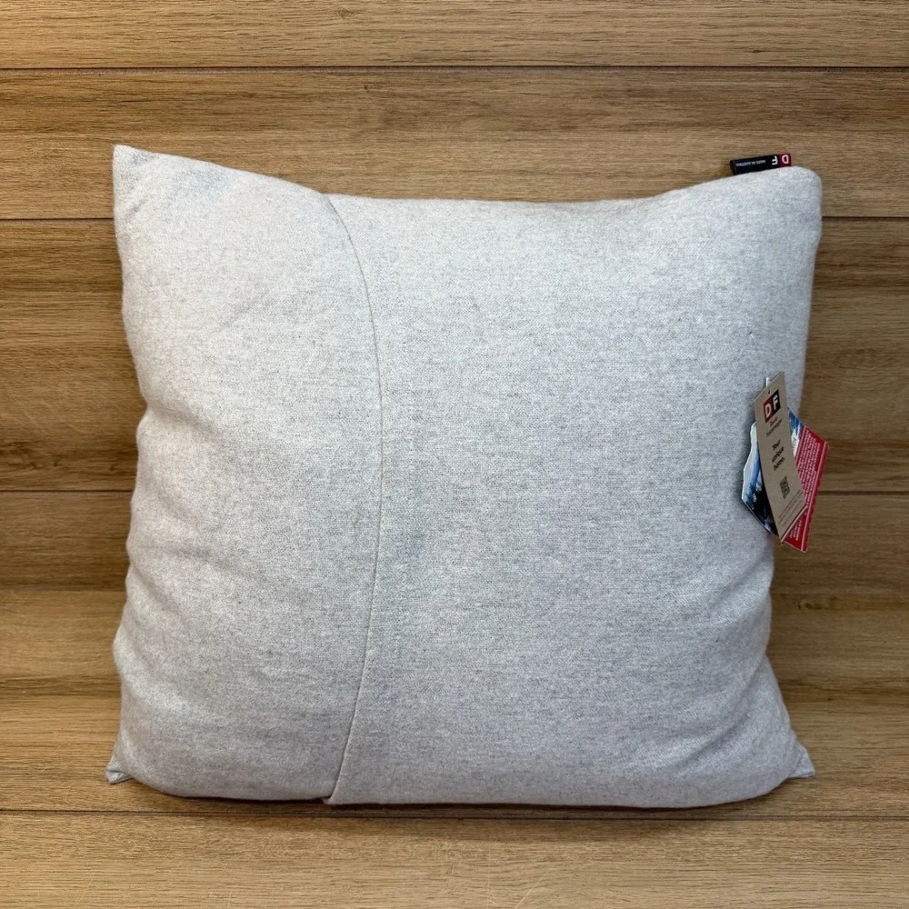 David Fussenegger Gray Soft Pillow Alpine Chalet Eat Sleep Ski Repeat Winter New